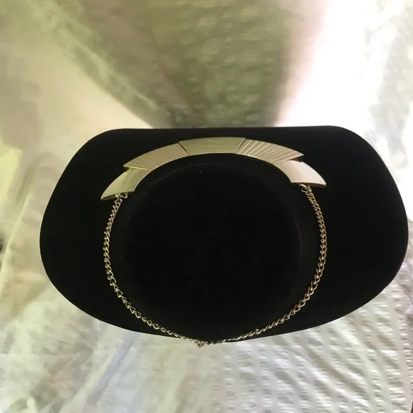 Silver Bib/Choker Statement Necklace women’s. Smart casual jewellery - Picture 7 of 7